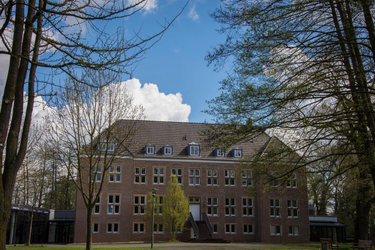 Wasserburg Rindern Kleve (Dusseldorf) Exterior foto